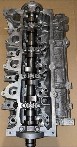 Głowica cylindrów Renault (RVI) 110421615R cena, od 448,60 USD