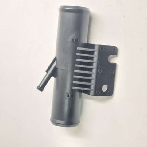 Przewód (króciec) chłodnicy górny Mitsubishi Outlander II XL