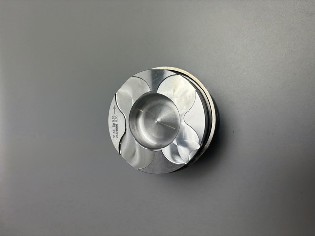 Do koszyka Tłok, komplet do jednego cylindru, STD Volvo XC70 II BZ