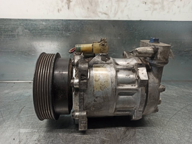 Sprężarka klimatyzacji Rover JPB100680 cena, od 82,77 USD