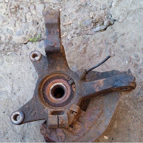 9403647938 Fiat/Alfa/Lancia Czop (zwrotnica) przedni prawy