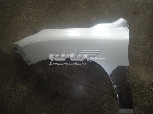  Błotnik przedni lewy Lexus LX 