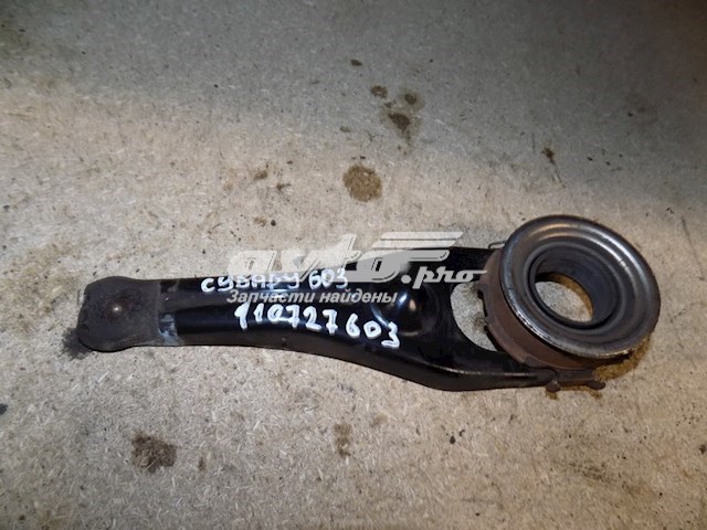 Widełki sprzęgła Subaru 30531AA132