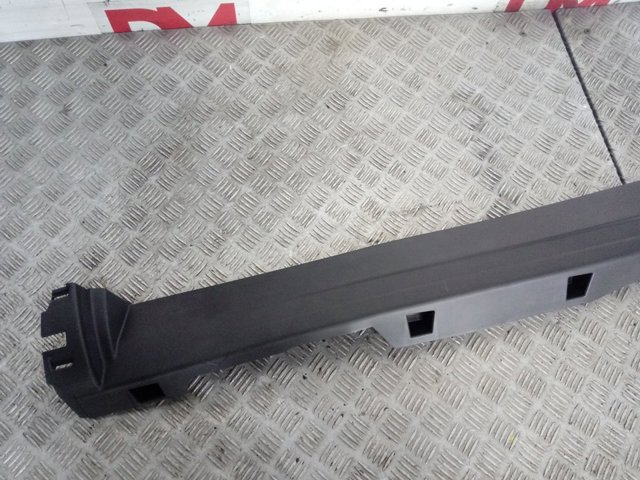 Do koszyka LR058524 Land Rover Nakładka (listwa ochronna) na próg zewnętrzna lewa