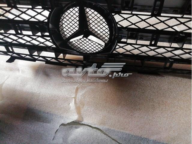 Do koszyka A63988000839775 Mercedes Atrapa chłodnicy