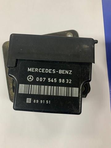 Do koszyka 0075459832 Mercedes Przekaźnik świec żarowych