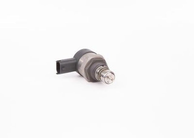 Zawór regulacji ciśnienia (zawór redukcyjny pompy wtryskowej) System Common-Rail Bosch 281006032