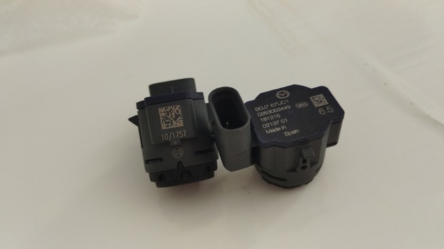 Czujnik parkowania przedni boczny Mazda B0J767UC1 cena, od 44,27 USD