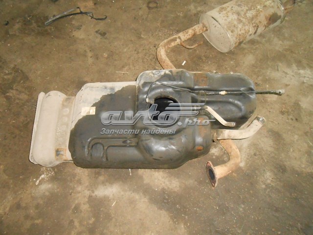 Do koszyka Zbiornik paliwa Nissan Pathfinder  R51M