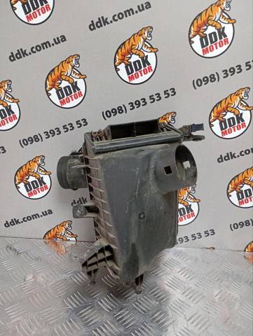 Do koszyka Obudowa filtra powietrza Nissan X-Trail  T31