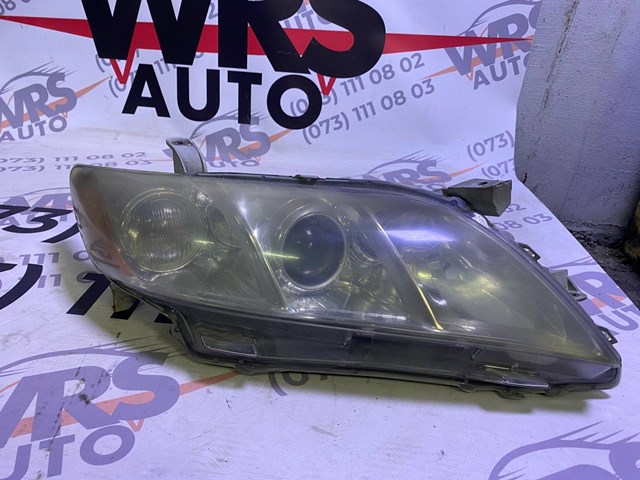 8113033610 Toyota Reflektor prawy