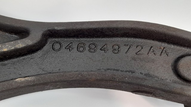 Do koszyka 04694972AA Chrysler Wahacz zawieszenia przedniego dolny prawy