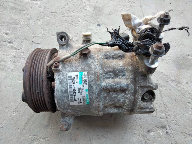 Sprężarka klimatyzacji Ford AM5N19D629AB