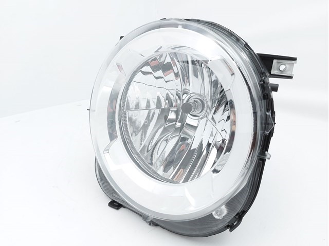 209707001N TYC Reflektor prawy