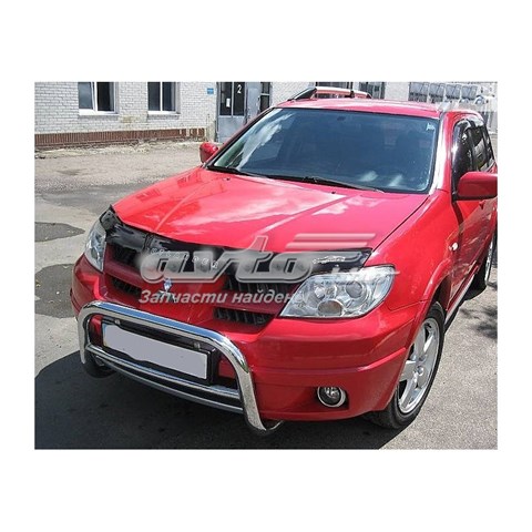  Deflektor na maskę Mitsubishi Outlander 1
