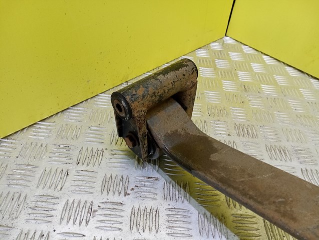 Do koszyka A9063203206 Mercedes Resor tylny