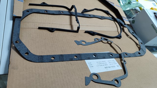Do koszyka FE0199100 Mazda Zestaw uszczelek silnika pełny