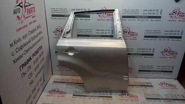 Drzwi tylne prawe Suzuki 6800354P01000 cena, od 168,80 USD