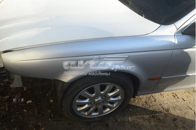 C2S10231 Jaguar Błotnik przedni lewy