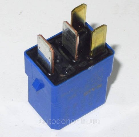 Przekaźnik wentylatora 2523079942 Nissan/Infiniti