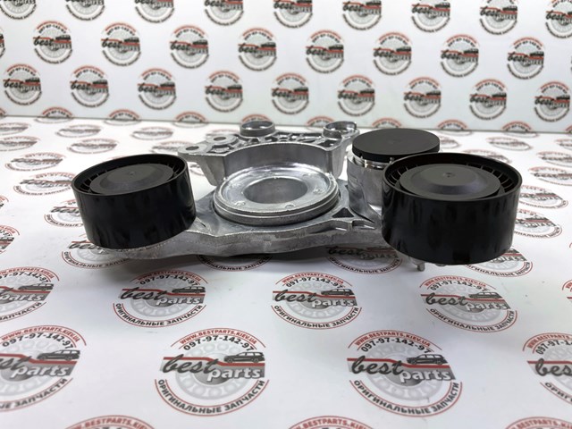 Napinacz paska napędowego Land Rover LR183649