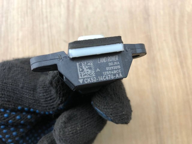 CK5214C676AA Land Rover Czujnik AIRBAG przedni