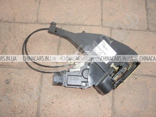 Zamek drzwi tylnych lewych 1018005291 Geely