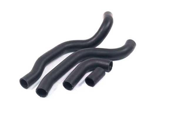 Przewód (króciec) chłodnicy górny do ВАЗ 2112  