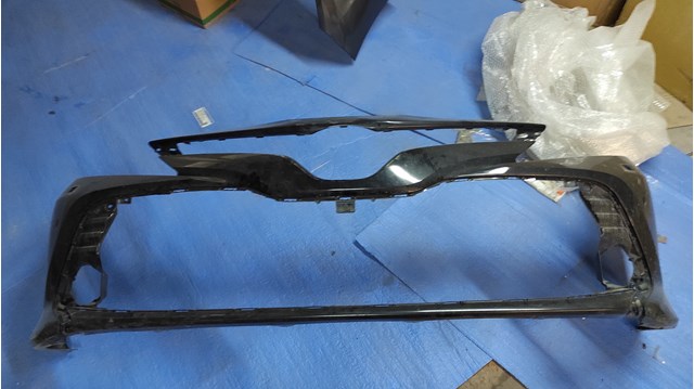 Zderzak przedni Toyota 521193T956 cena, od 524,97 USD