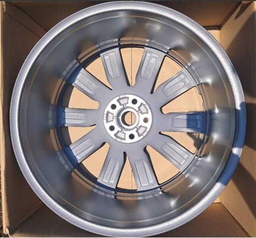  Land Rover LR153242 cena, od 1341,11 USD