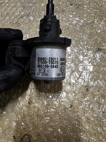 Korektor swiatel do Lexus LX 570 URJ201