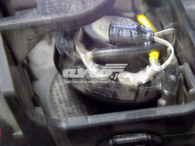 Klamka drzwi tylnych wewnętrzna lewa 96548074 General Motors