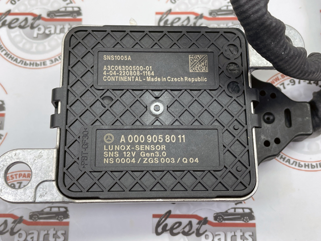 A000905801187 Mercedes Czujnik tlenków azotu NOX przedni