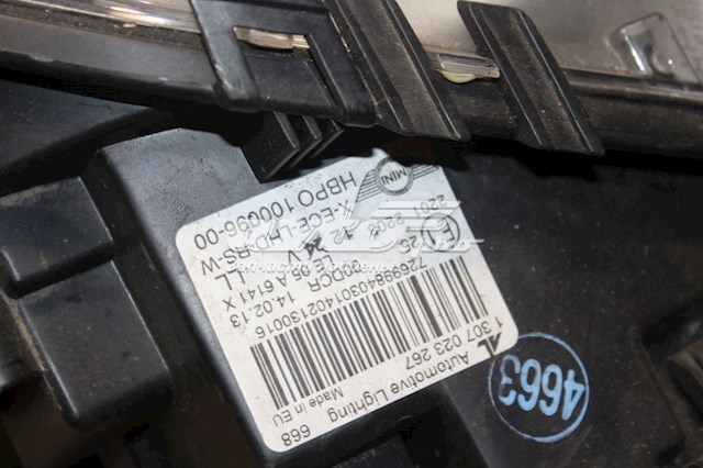 63127269982 BMW Reflektor prawy