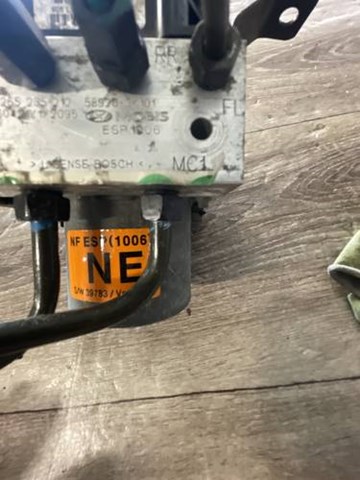 Do koszyka Sterownik ABS  hydrauliczny Hyundai Sonata V NF