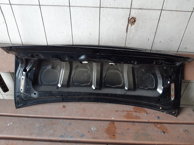 Klapa bagażnika 57509AG0009P Subaru