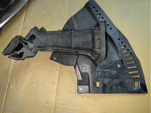 Kierownica powietrza (deflektor) chodnicy lewa 5320953080 Toyota