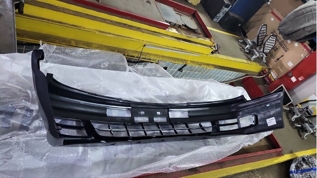 Zderzak przedni Tempest 0370375901