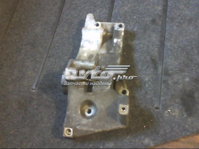 Do koszyka Wspornik alternatora Audi A2  8Z0