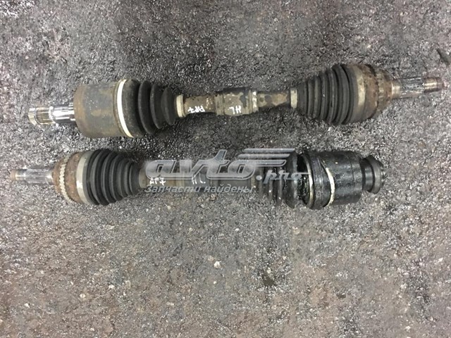 Do koszyka Półoś napędowa przednia prawa Mazda CX-7  ER