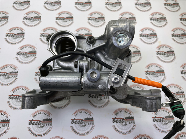 Pompa oleju Volvo 32388686 cena, od 143,02 USD