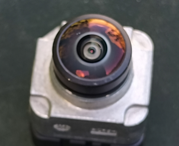 Kamera systemu zapewnienia widoczności VAG 5WA980546E