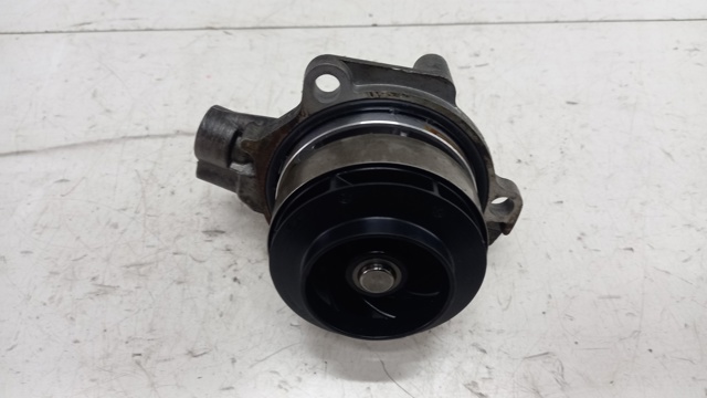 010157802KT VAG Pompa chłodząca wodna