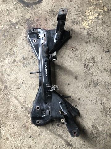 Korpus osi przedniej do Mitsubishi Carisma  DA