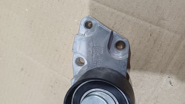 Do koszyka K6799 VALEO Rolka napinacza paska rozrządu