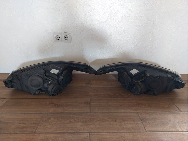Reflektor lewy do Citroen C3 Picasso SH