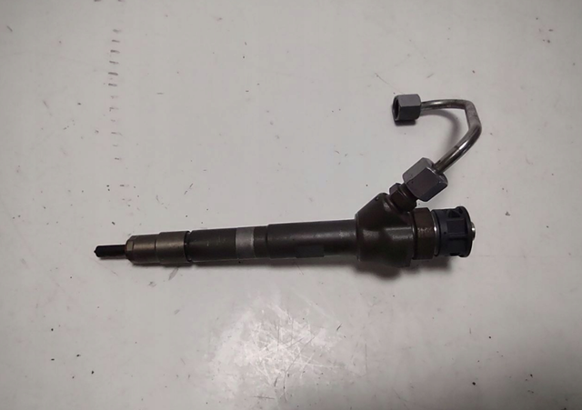 Wtryskiwacz paliwa LR073710 Land Rover