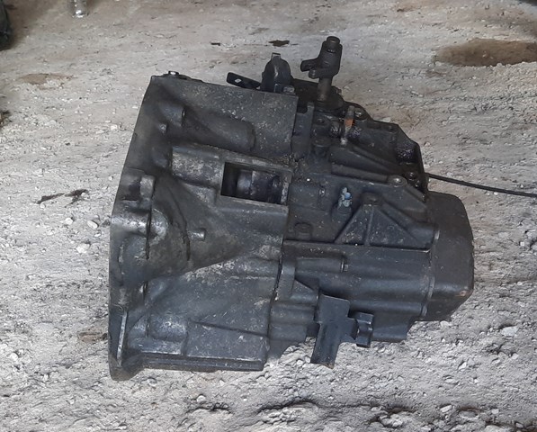 Mechaniczna skrzynia biegów w komplecie Peugeot Expert 