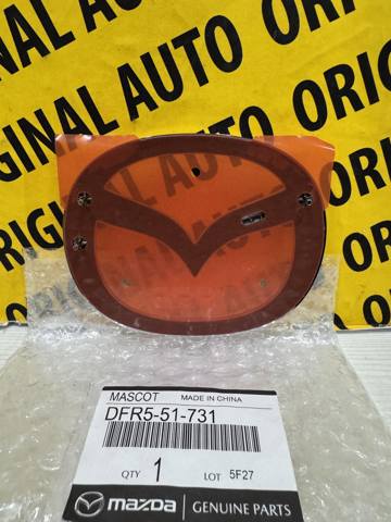 Emblemat na klapę bagaznika (znaczek firmowy) Mazda CX-30 SUV (DM) (2019 - 2026) cena, od 63,41 USD