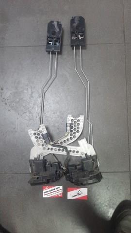 Do koszyka Zamek drzwi przednich prawych KIA Cerato I LD